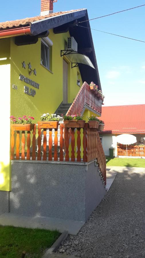 Apartment Slap Rakovica Exteriér fotografie